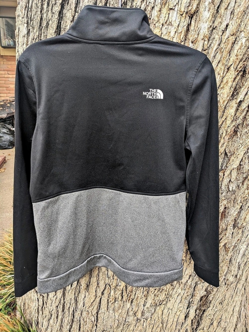 The North Face Color Block Performance Jacket - Picture 3 of 10